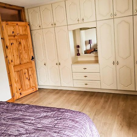 Moat Holiday Rental Lisnaskea Kültér fotó