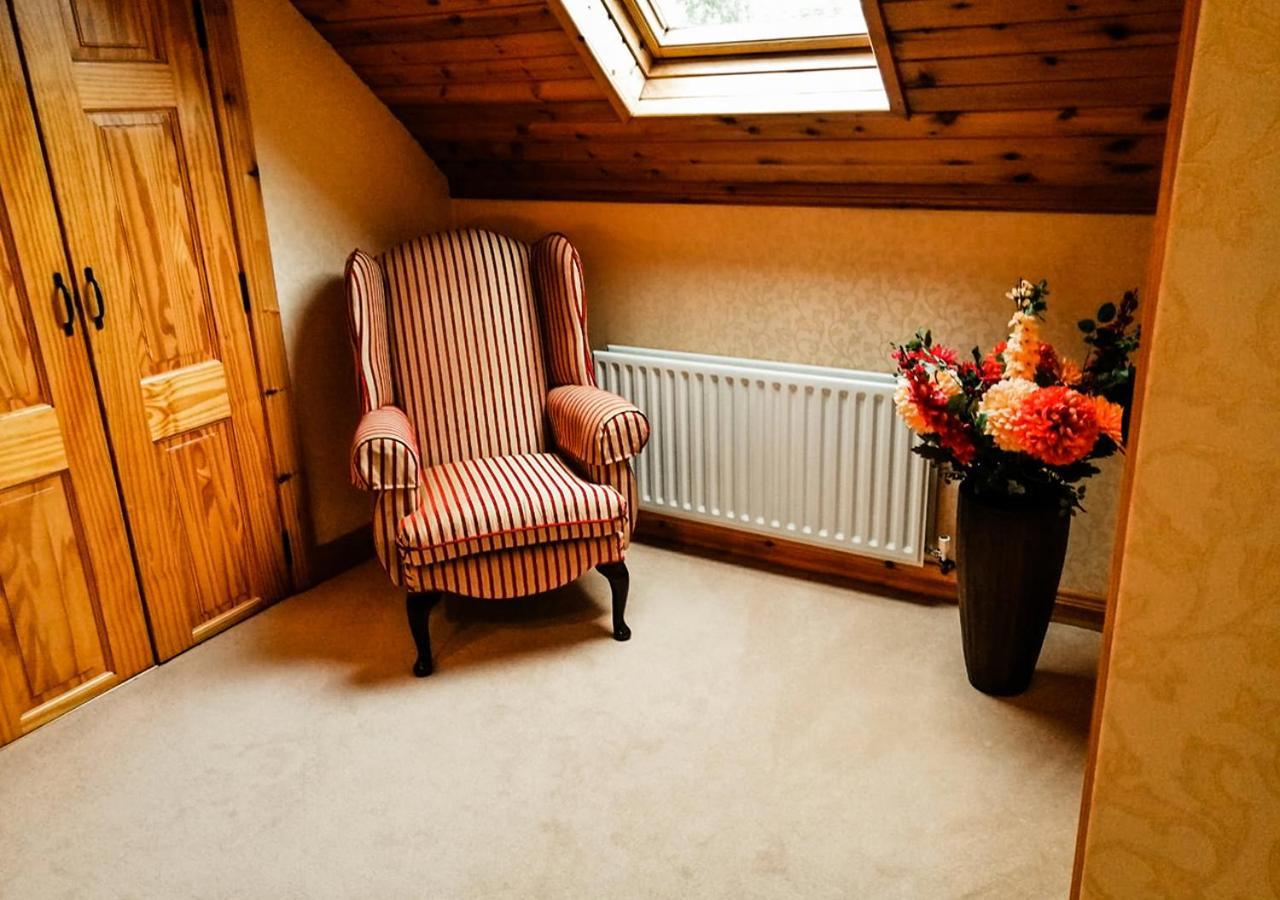 Moat Holiday Rental Lisnaskea Kültér fotó