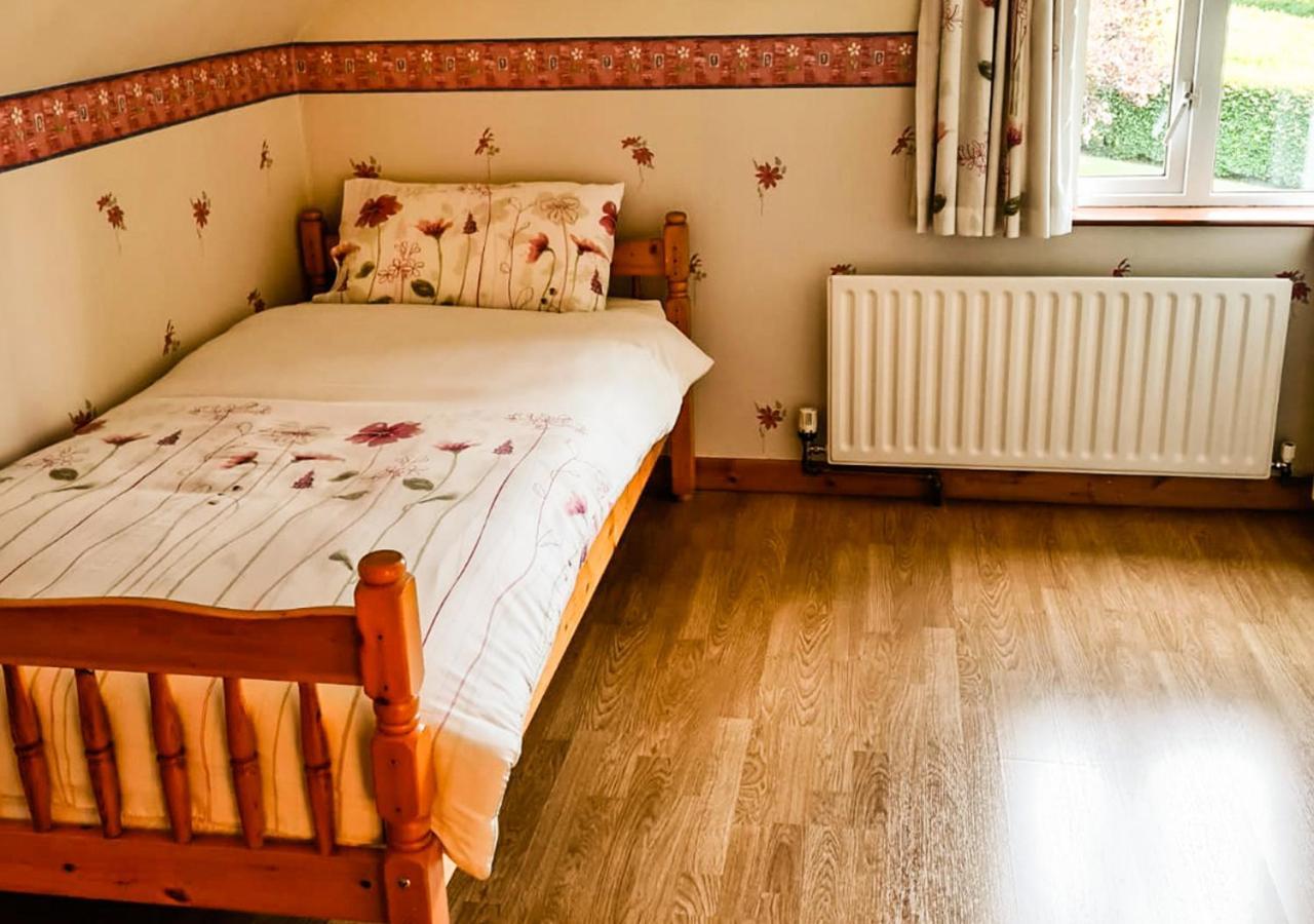 Moat Holiday Rental Lisnaskea Kültér fotó