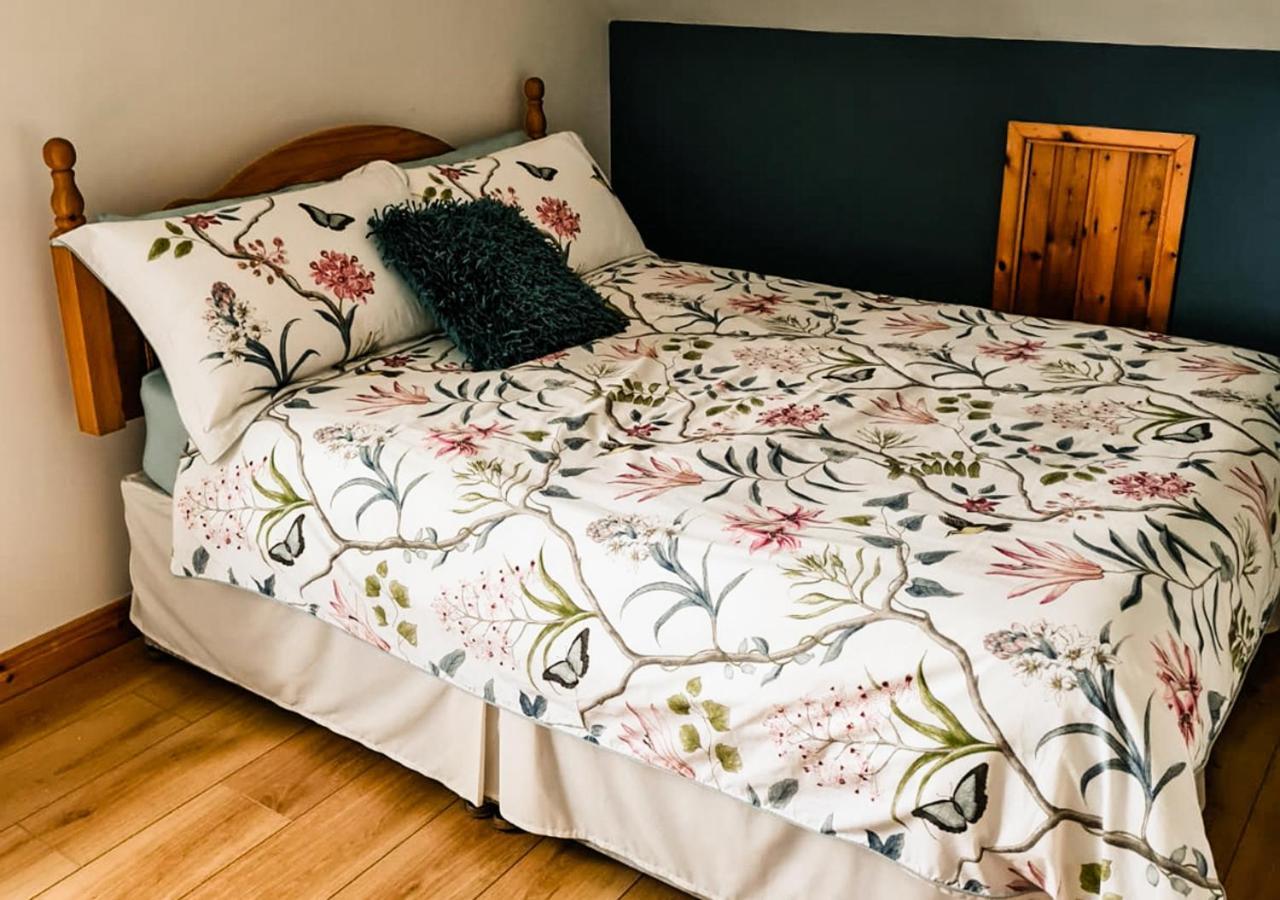 Moat Holiday Rental Lisnaskea Kültér fotó