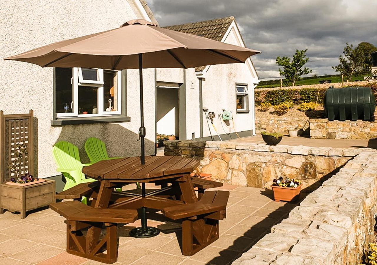 Moat Holiday Rental Lisnaskea Kültér fotó