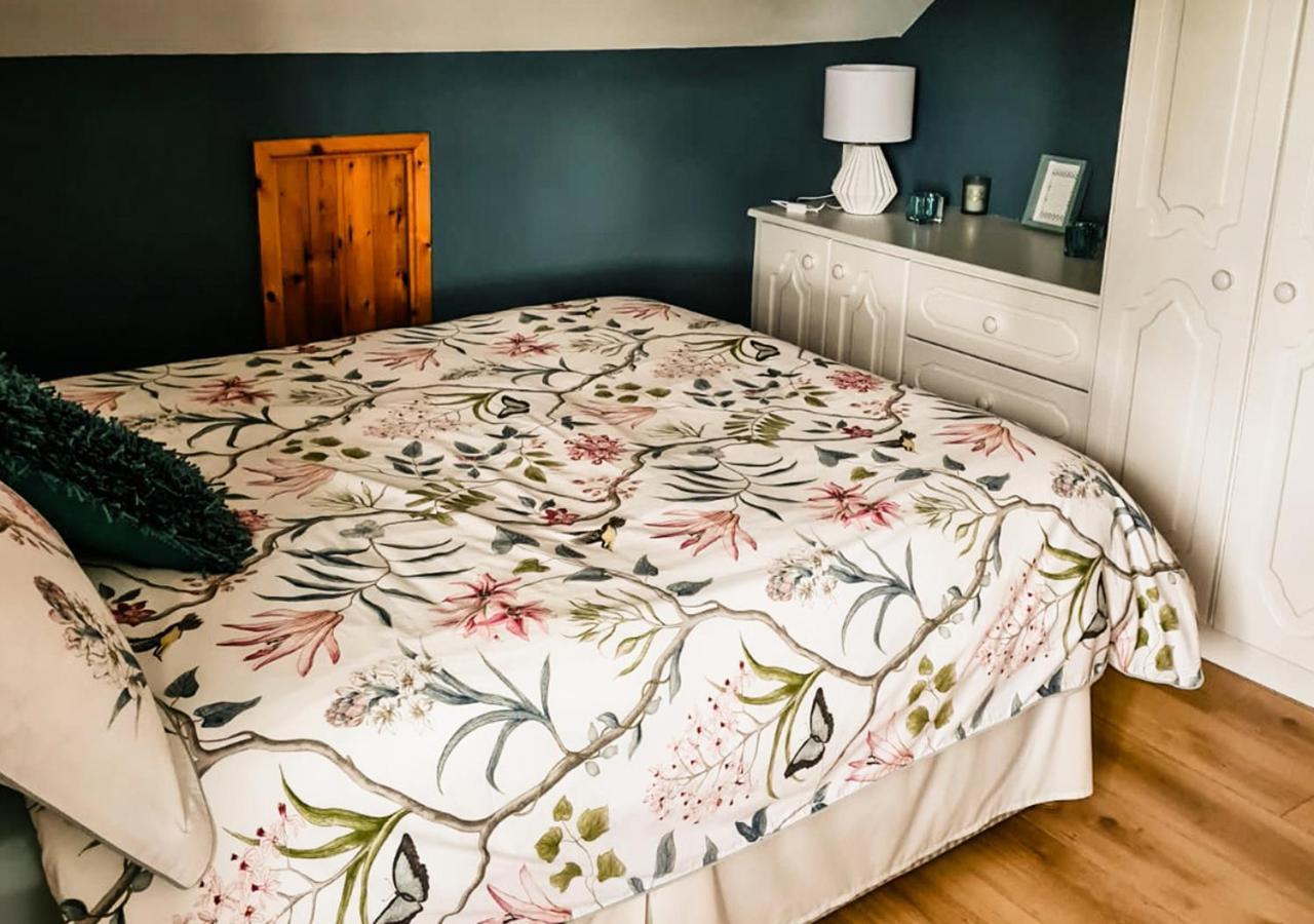 Moat Holiday Rental Lisnaskea Kültér fotó